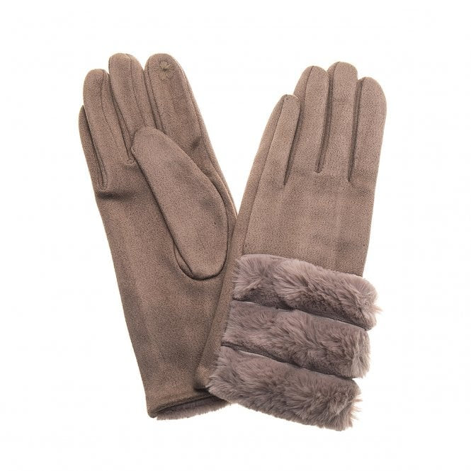 Beautiful  latte suede effect gloves with a ribbed faux fur cuff. 


Touch screen fingertip

Polyester/Cotton